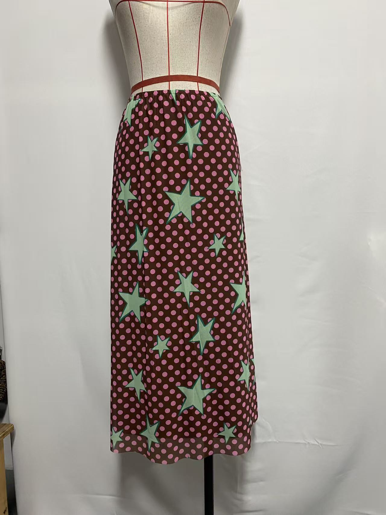 VR401 STAR BROWN PINK DOT MESH MAXI SKIRT (7 Piece)