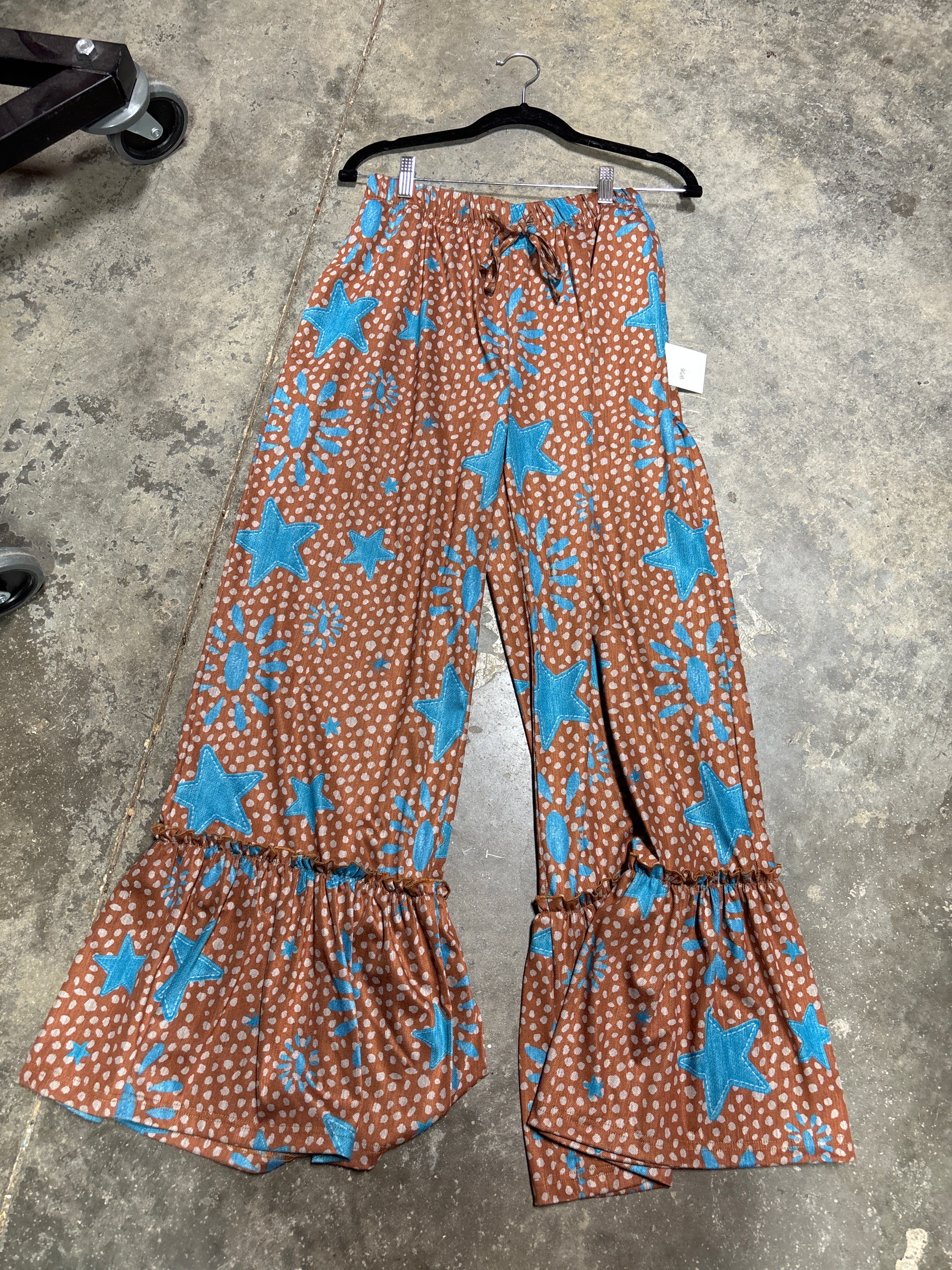 VR2604  FUN FAWN STAR RUFFLE PANT