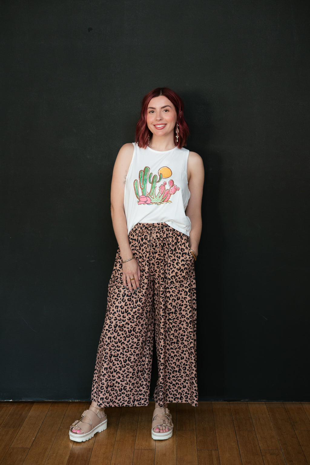 VR81 GRAPHIC TEE - NEON CACTUS (7 Piece)