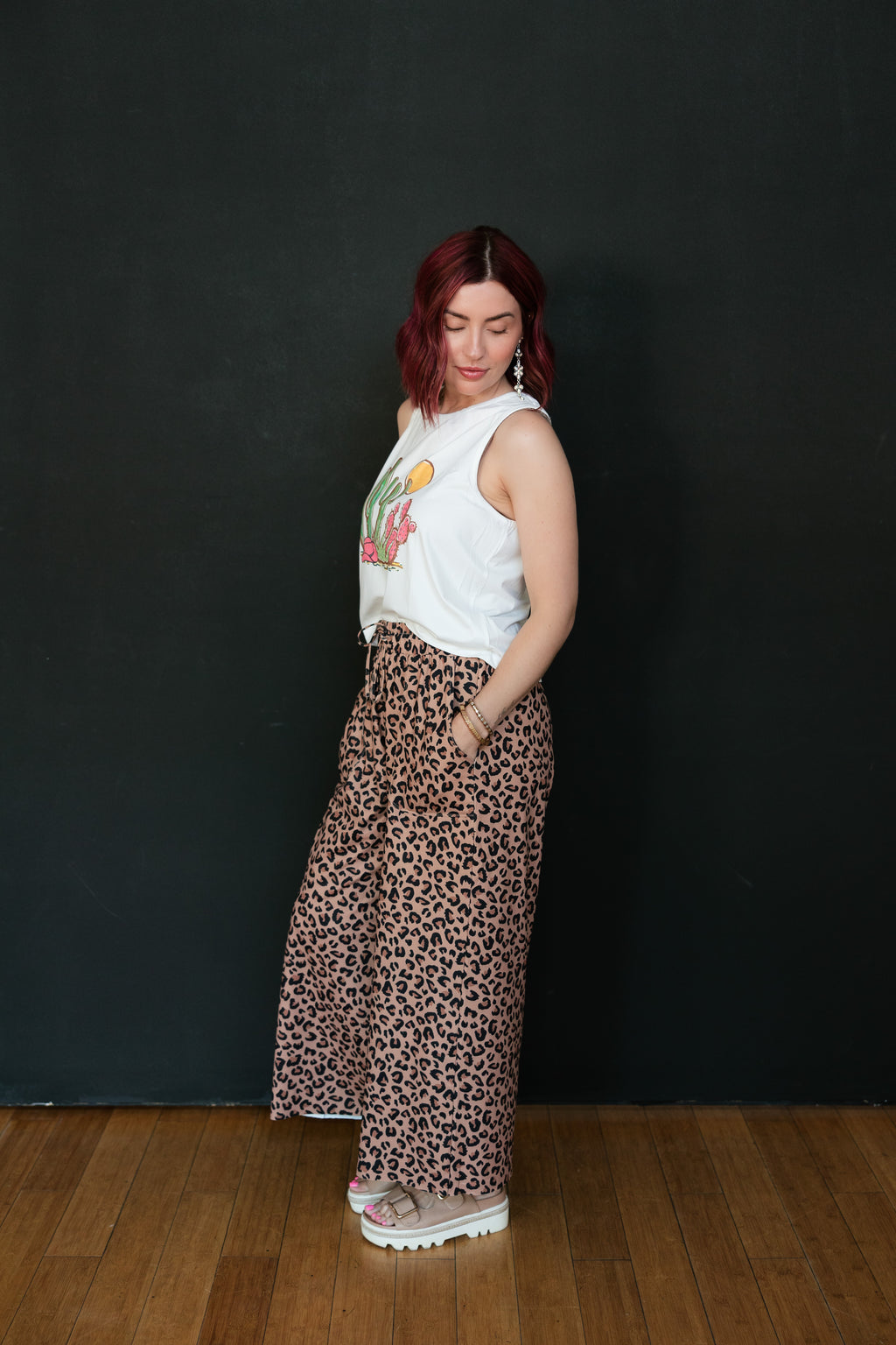 VR81 GRAPHIC TEE - NEON CACTUS (7 Piece)