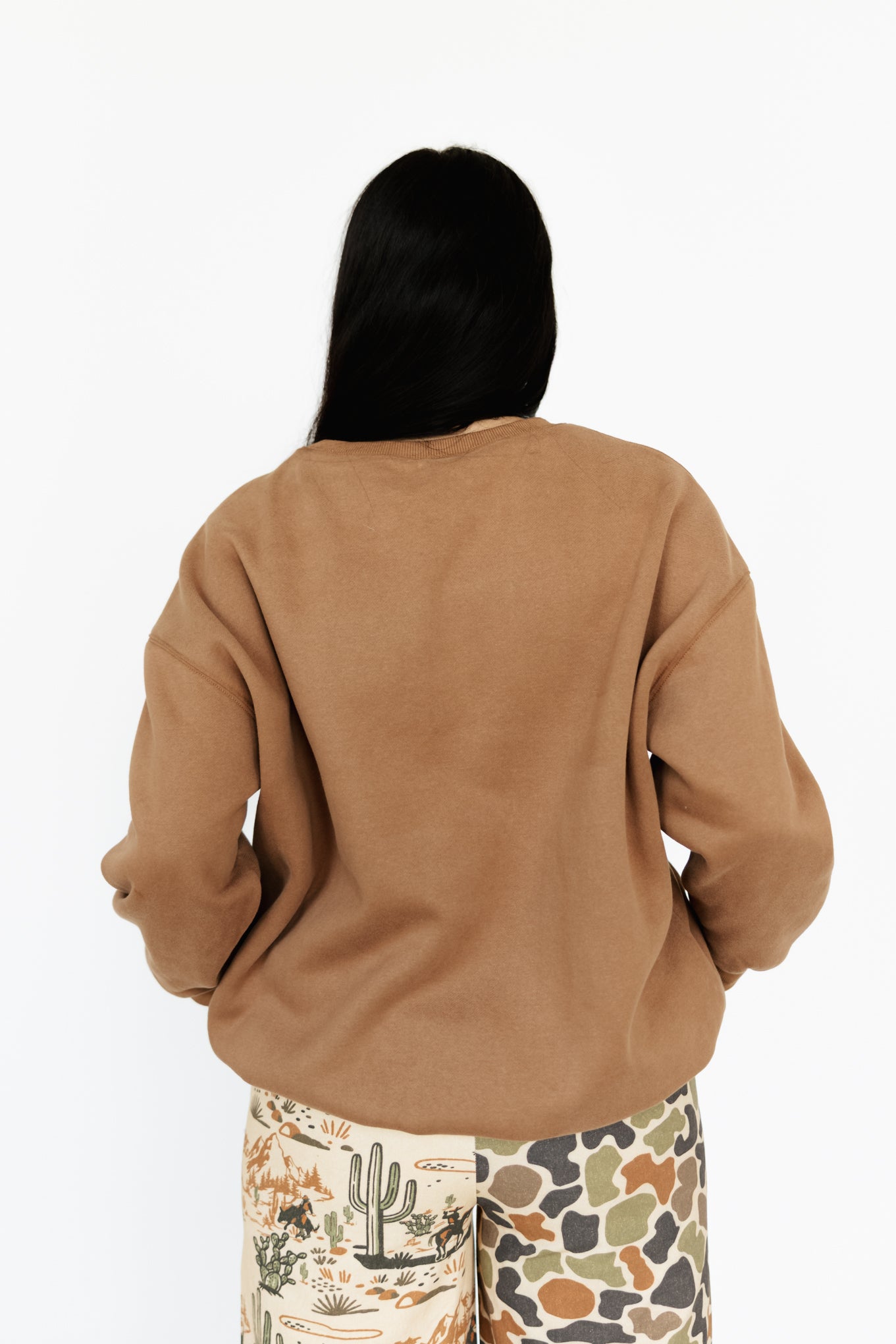 VR202 BROWN CACTUS COWBOYS RODEO SWEATSHIRT(7 PIECE- WOMEN)