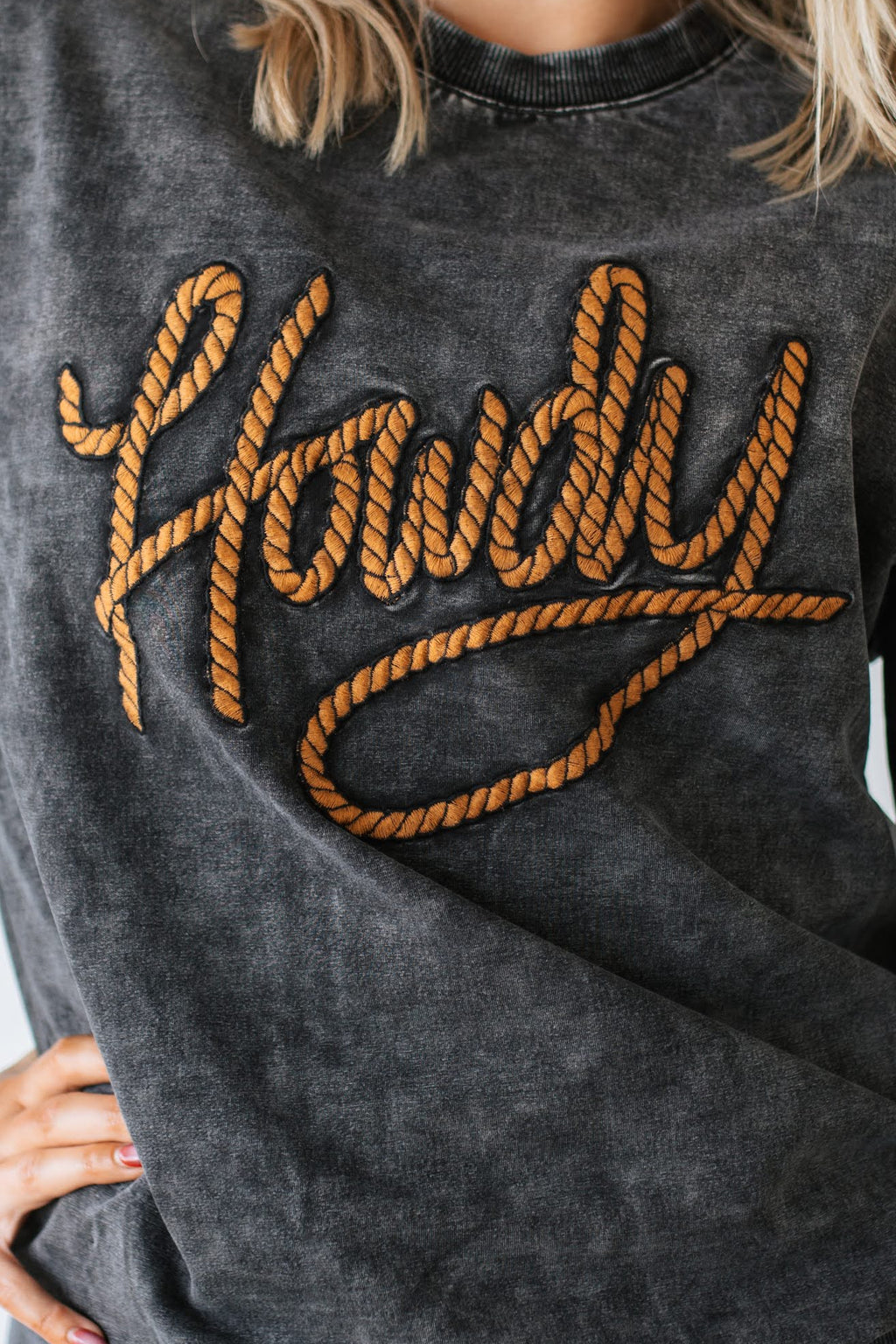 VR440 VINTAGE BLACK HOWDY SWEATSHIRT (7 PIECE)