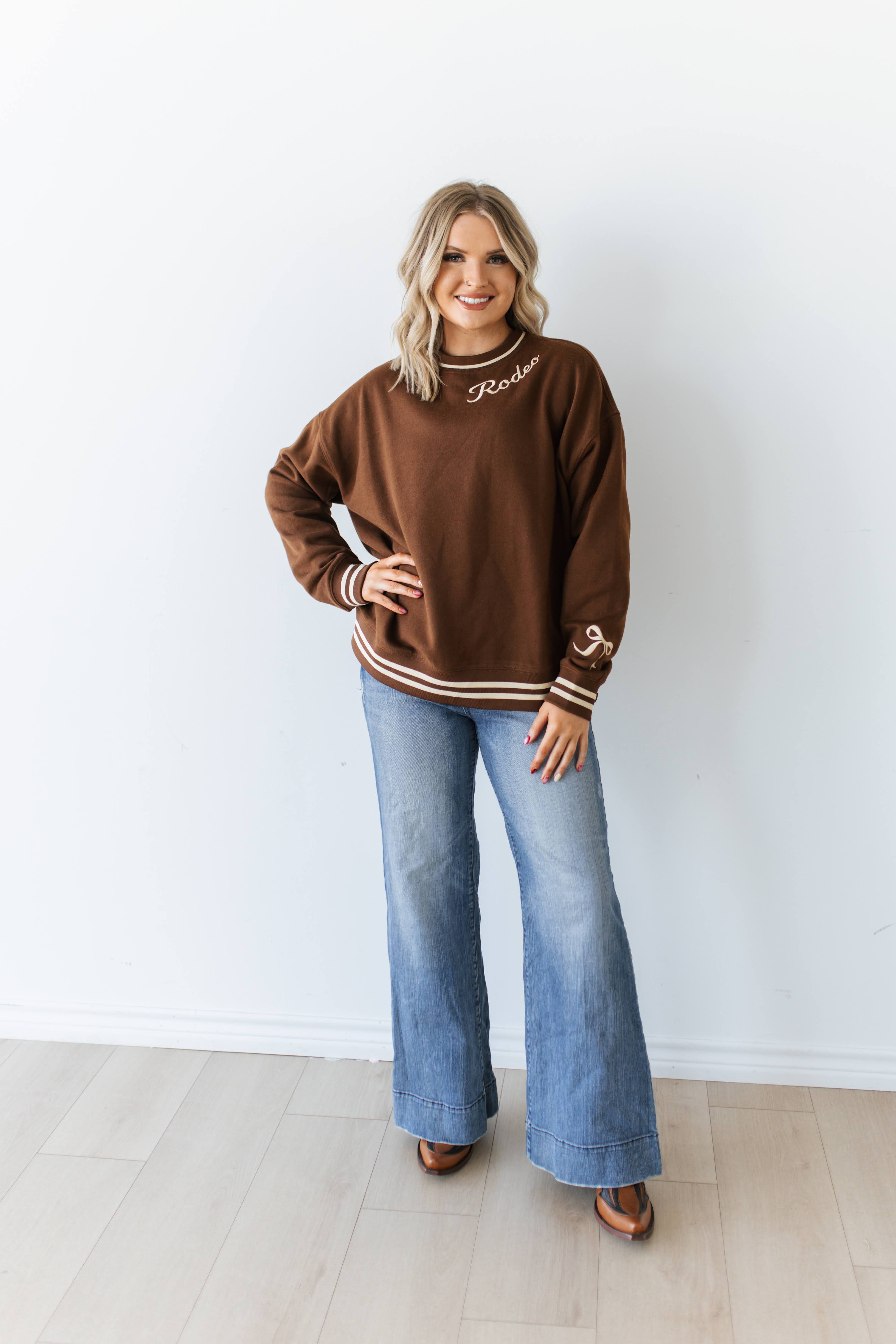 VR200 BROWN RODEO SWEATSHIRT (7 Pieces)