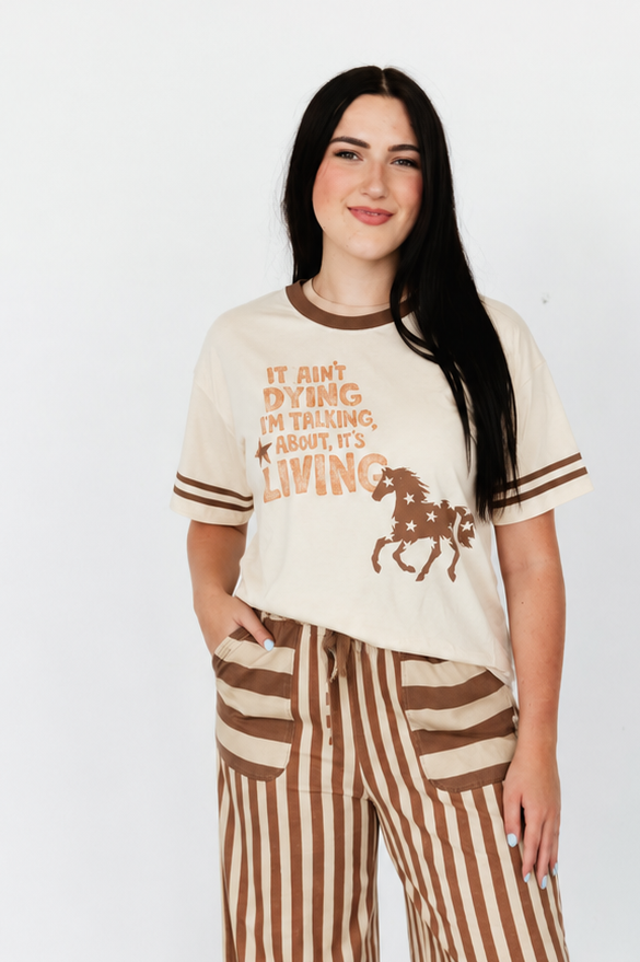 VR 1 IT AIN'T GRAPHIC TEE