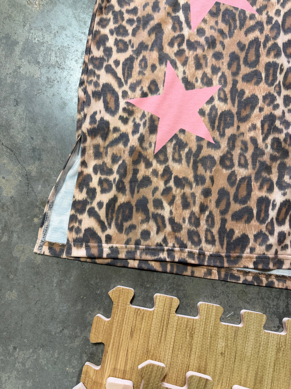 VR1 CHEETAH CACTUS STAR TEE (6 PIECE- WOMEN)