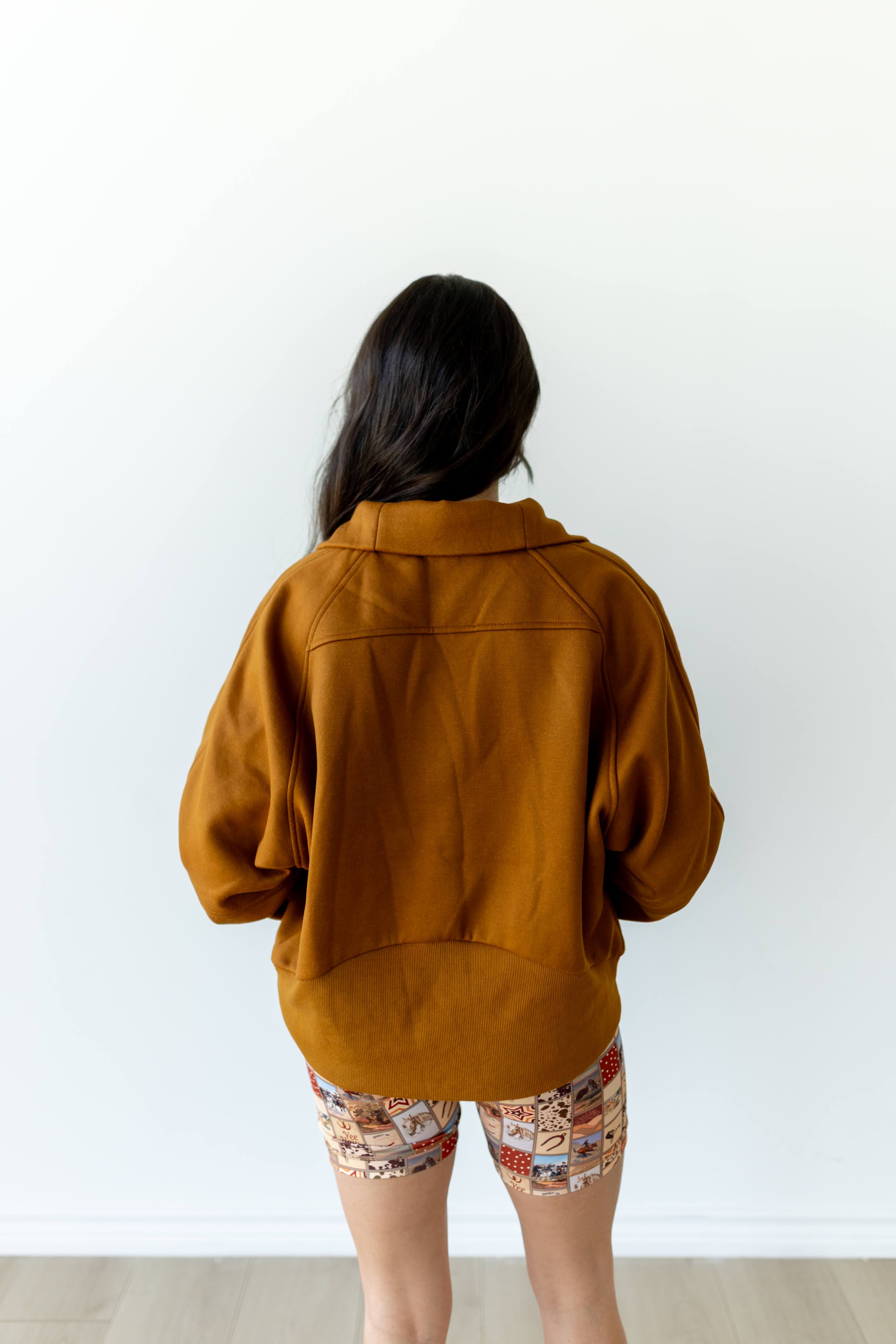 VR600 WESTERN SQUARE TOP