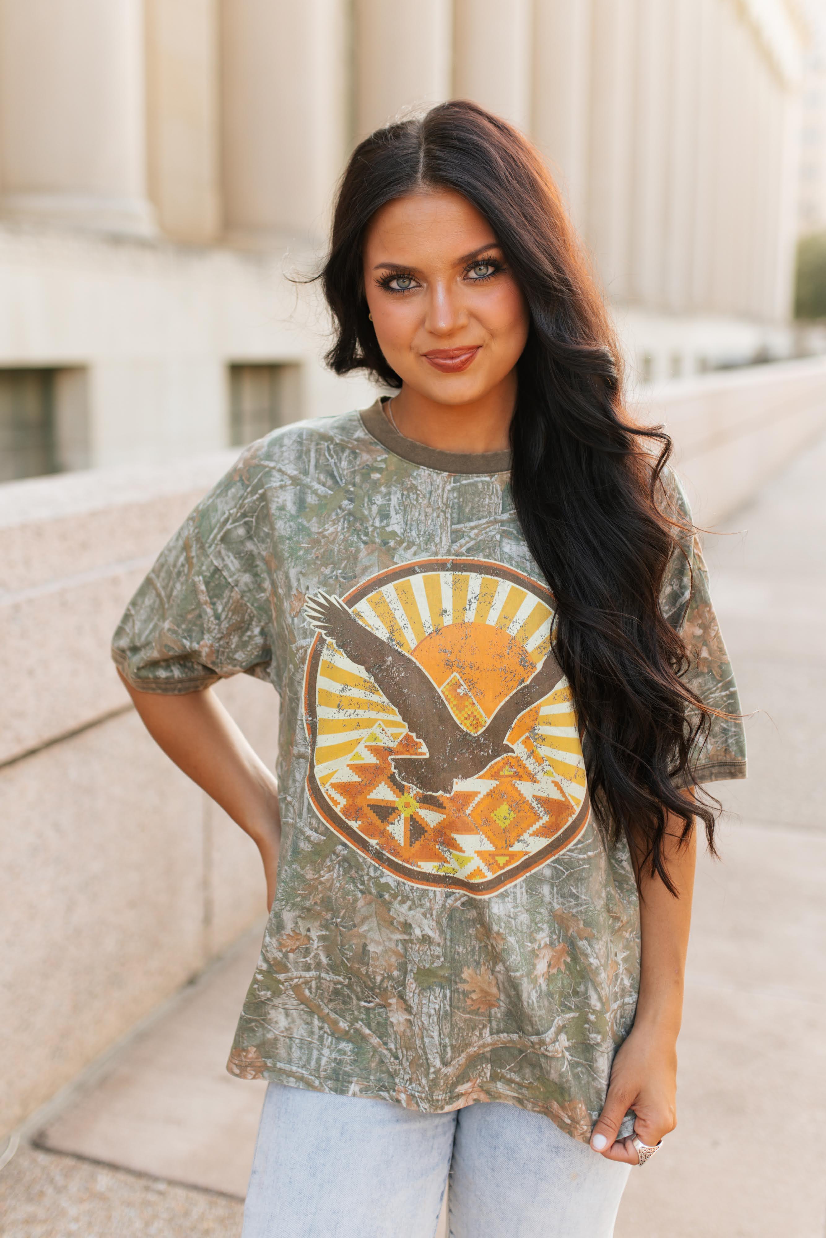 VR1 CAMO EAGLE GRAPHIC TEE