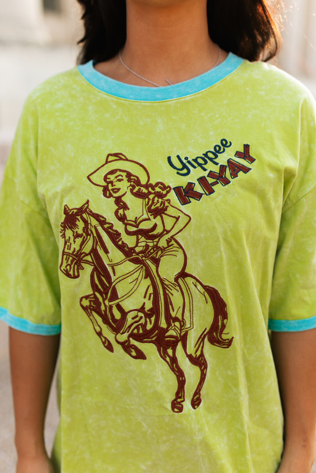 VR1 GREEN YIPPEE KI-YAY GRAPHIC TEE