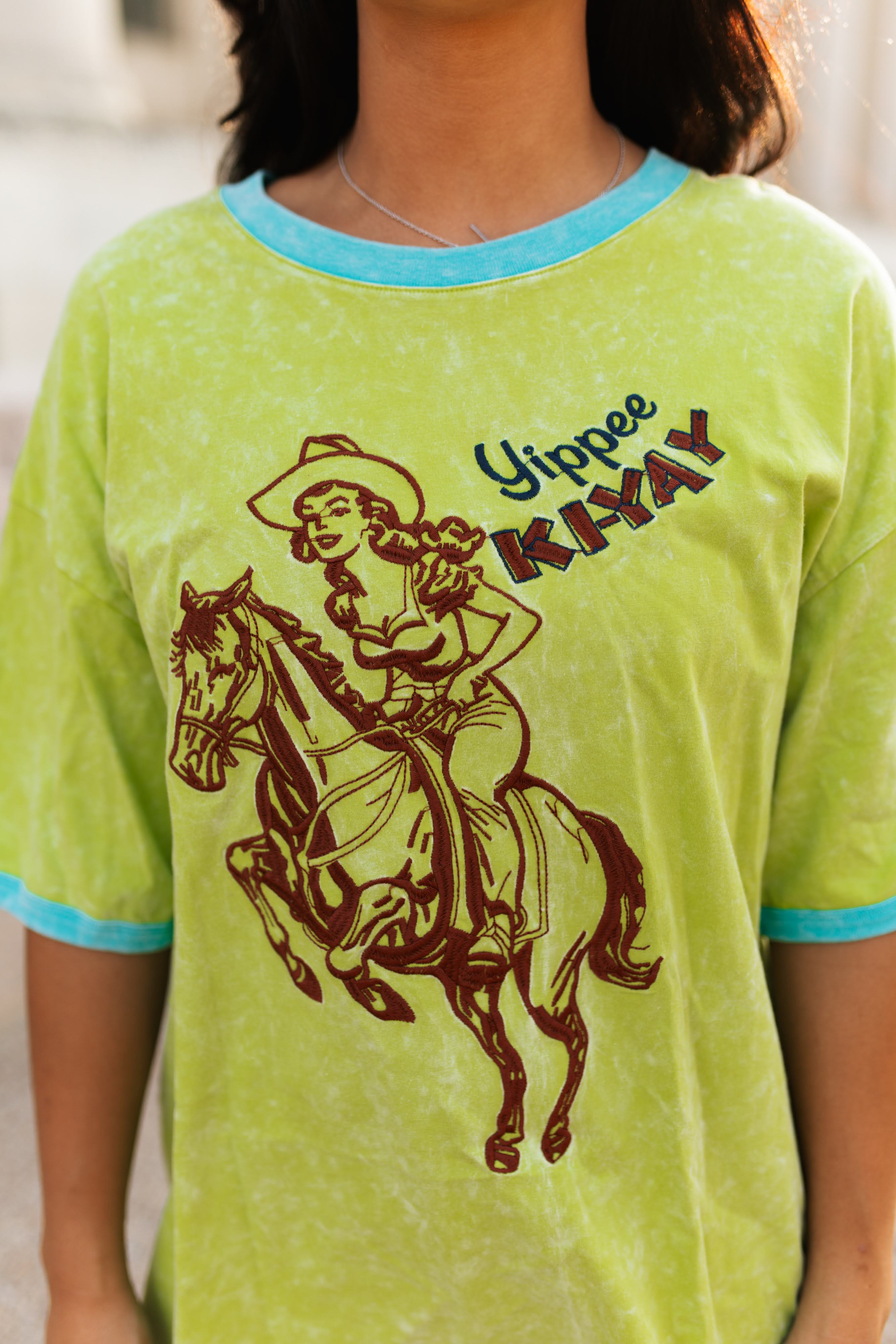 VR1 GREEN YIPPEE KI-YAY GRAPHIC TEE
