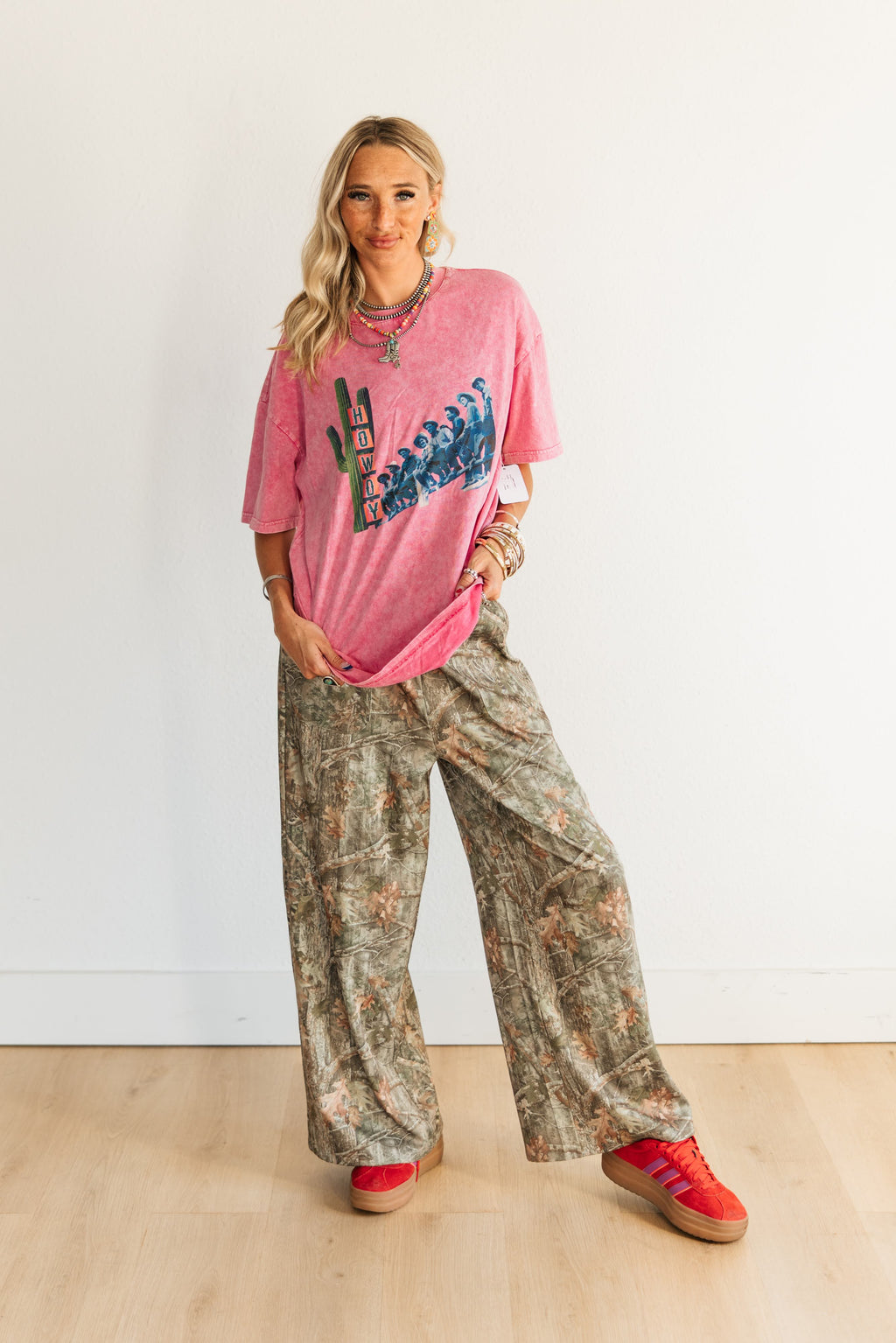 SR VR310 HOWDY FENCE LINE TEE