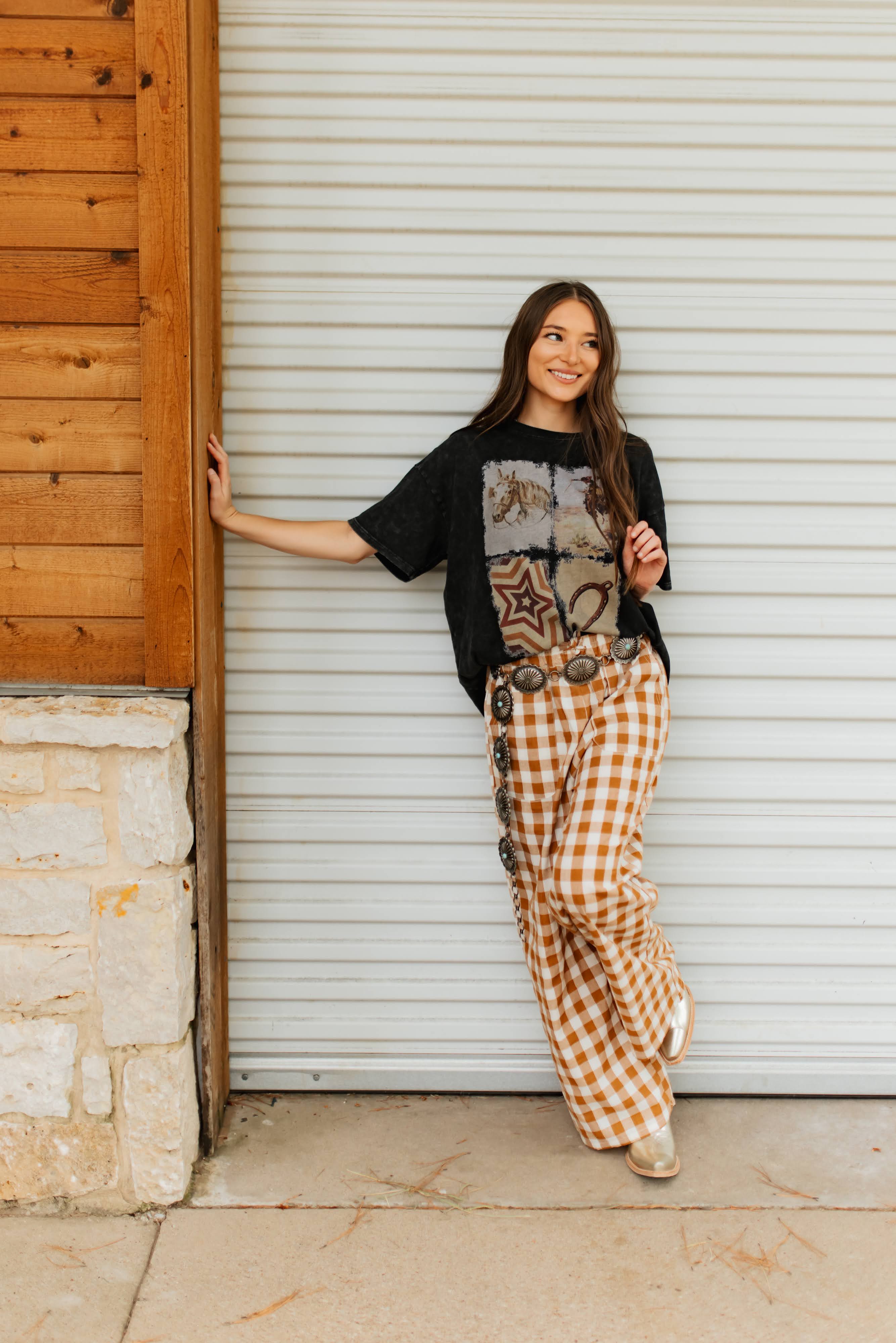 VR2 SQUARE COLLAGE GRAPHIC TEE(7 PIECE WOMEN)