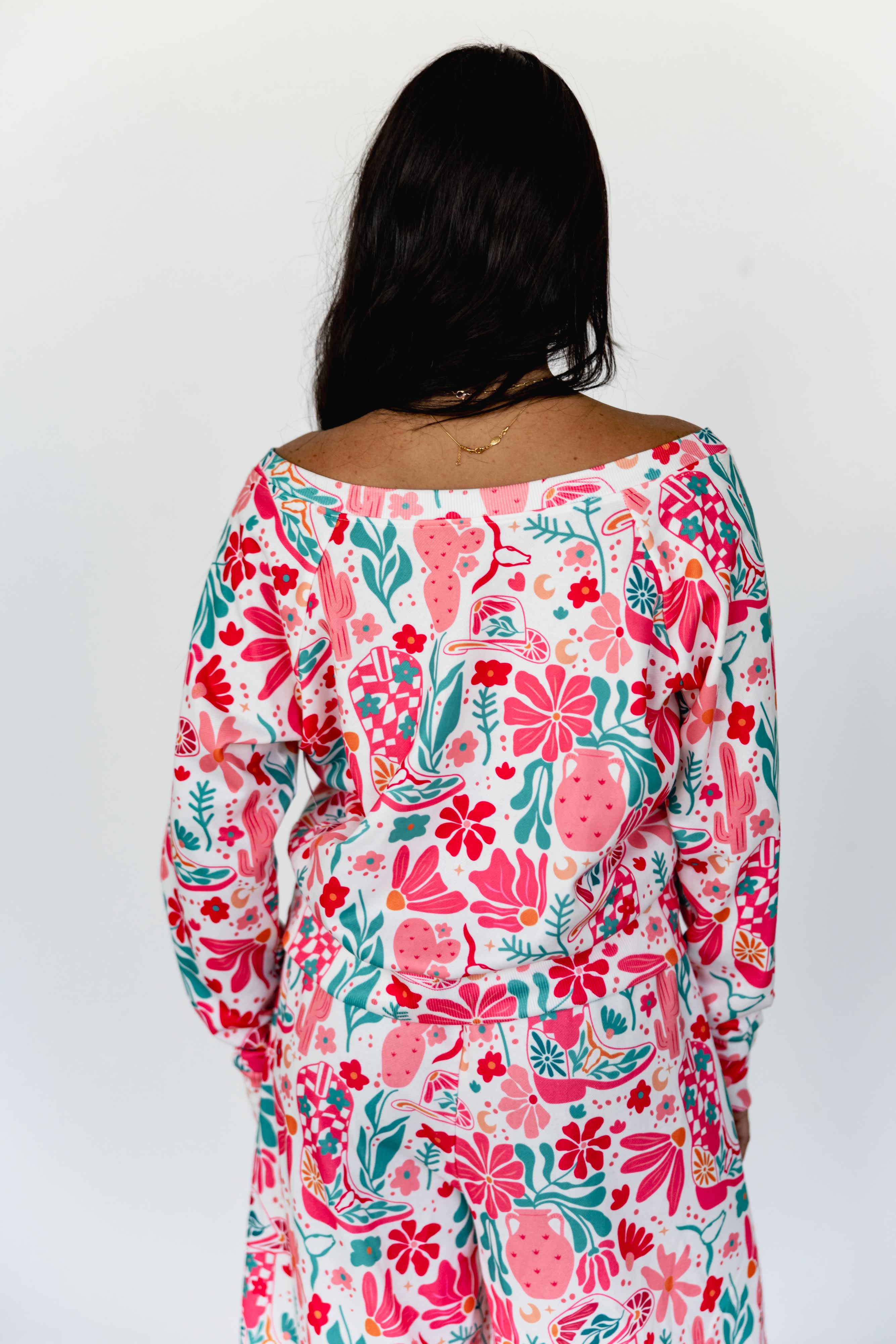 VR89 POCKET CROP ACTIVE TOP - PINK BOHO (7 Piece)