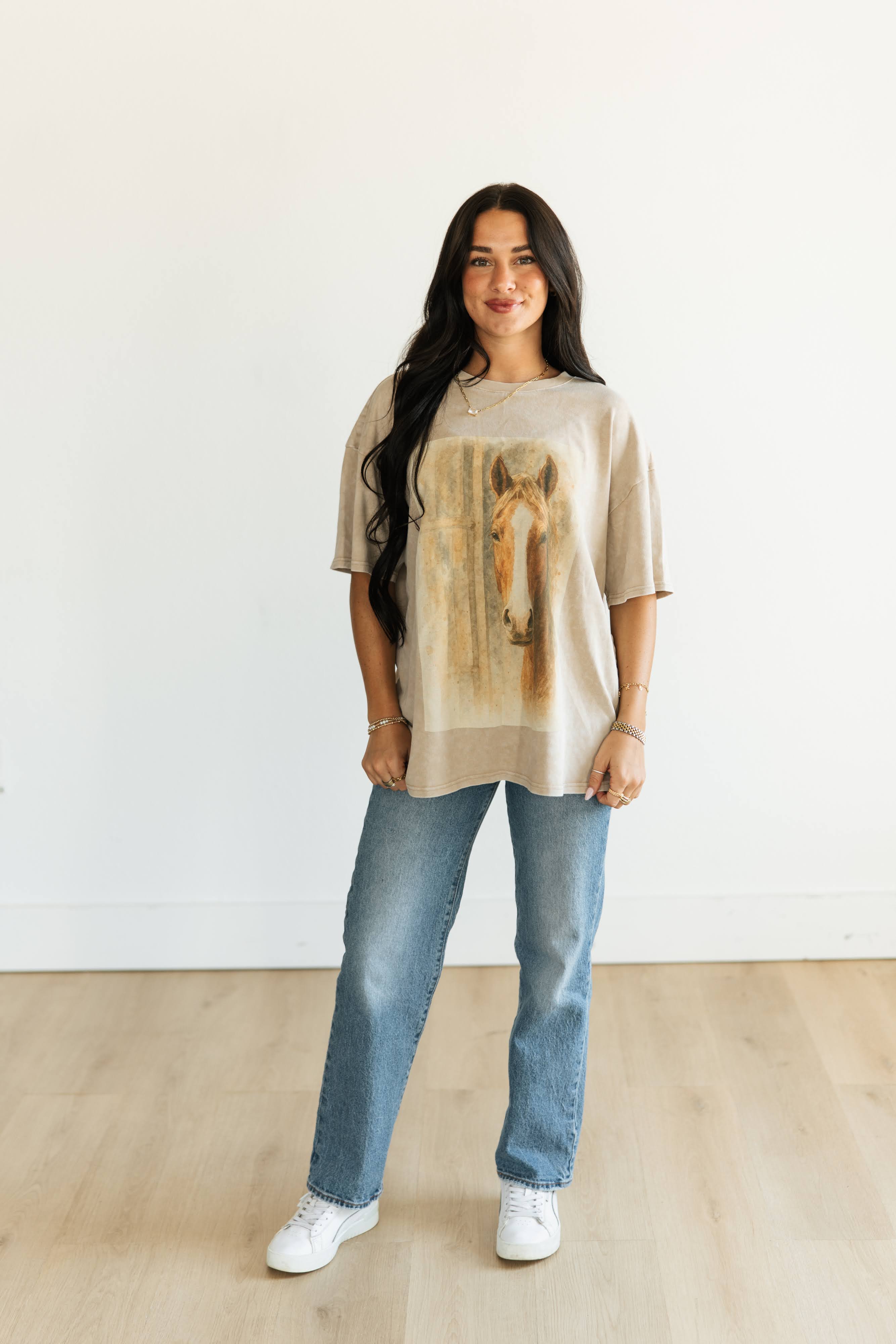 VR2 HORSE GRAPHIC TEE