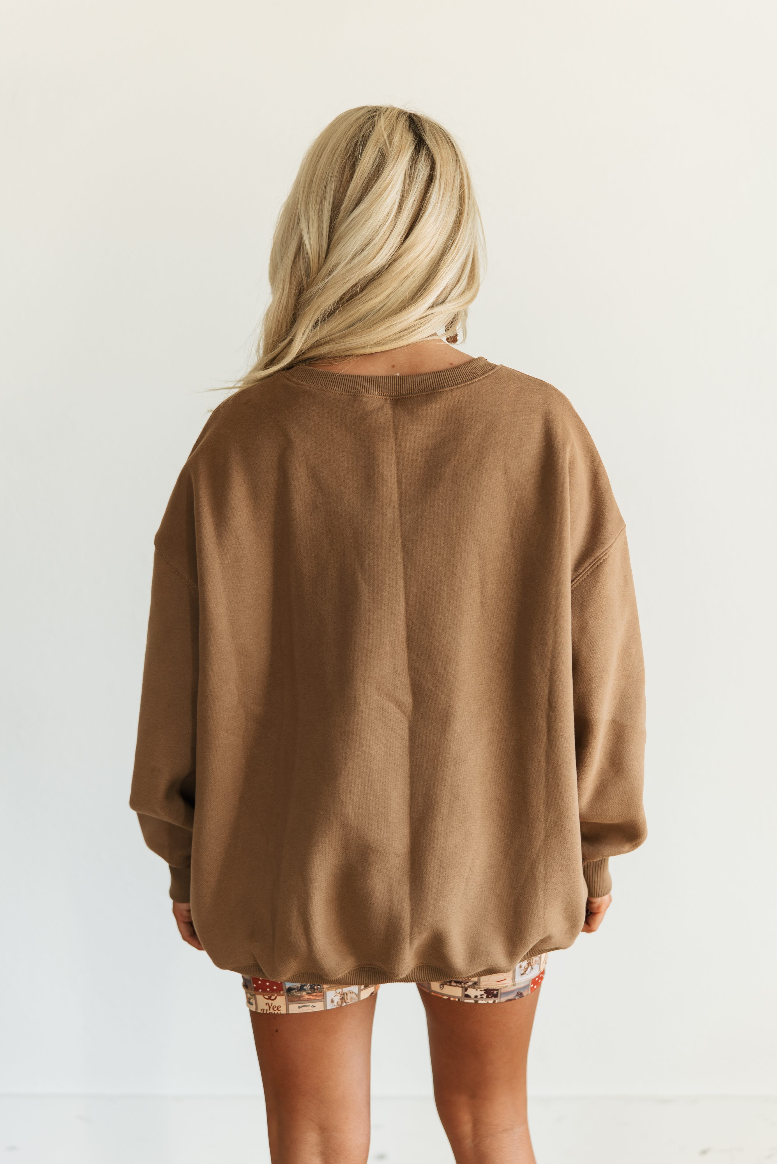 VR202 BROWN HOWDY SWEATSHIRT