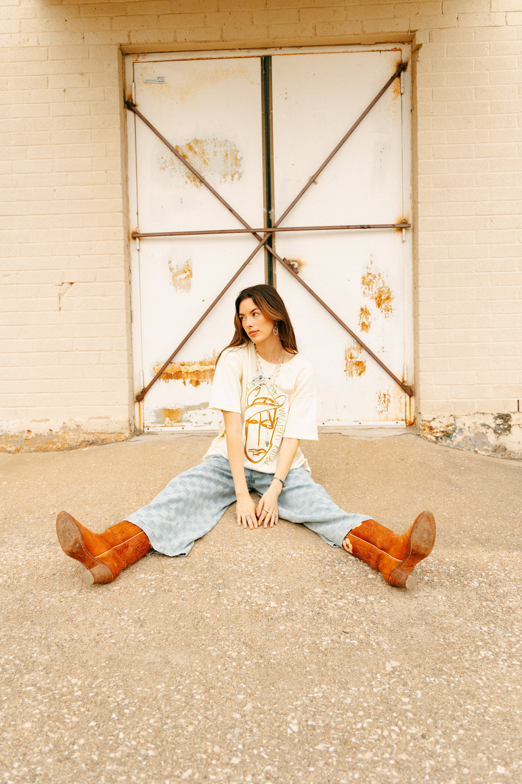 VR312 S365 SUNDAZED & WESTERN RAISED GRAPHIC TEE (1 Piece)