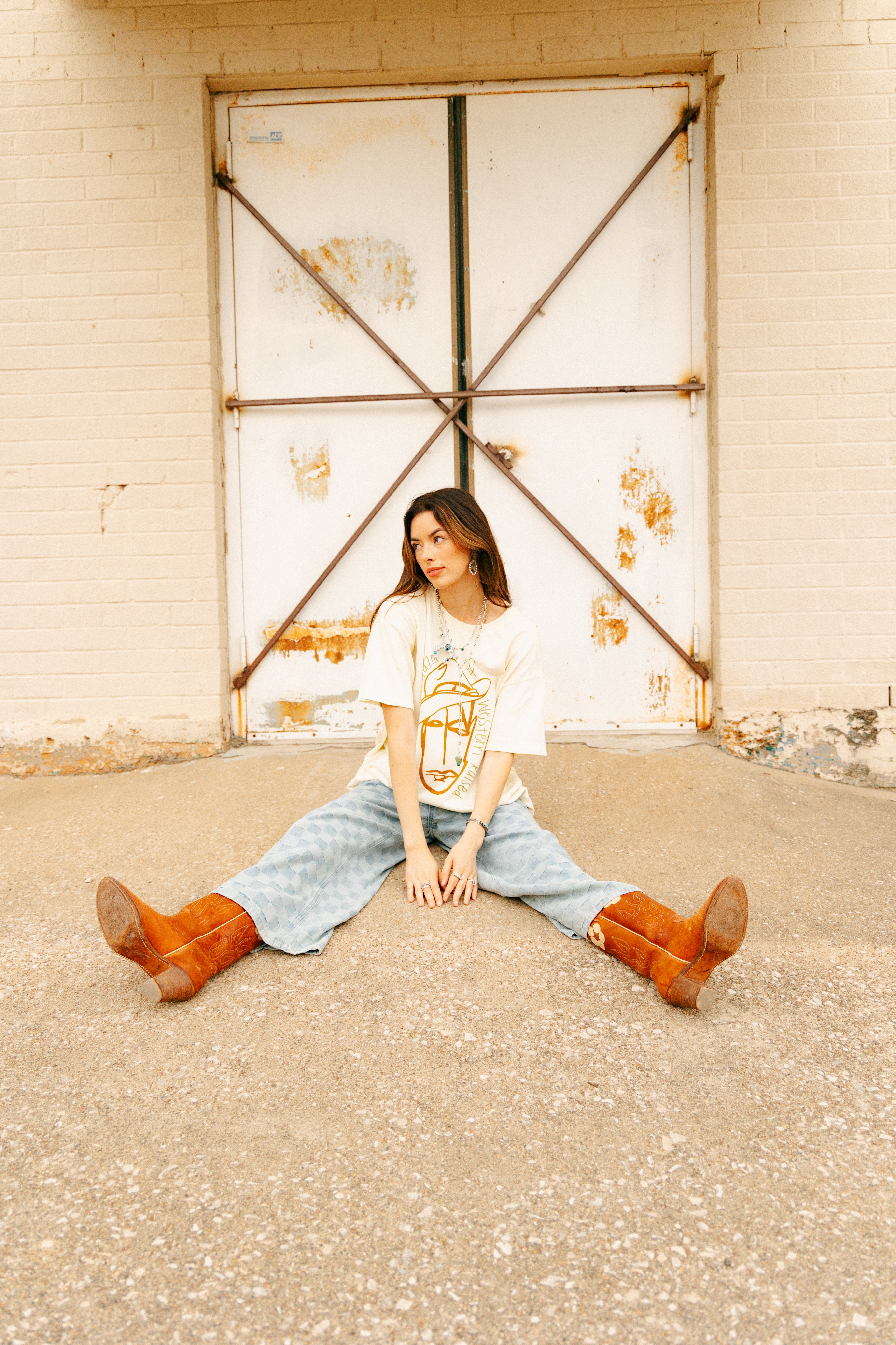 VR312 S365 SUNDAZED & WESTERN RAISED GRAPHIC TEE (1 Piece)