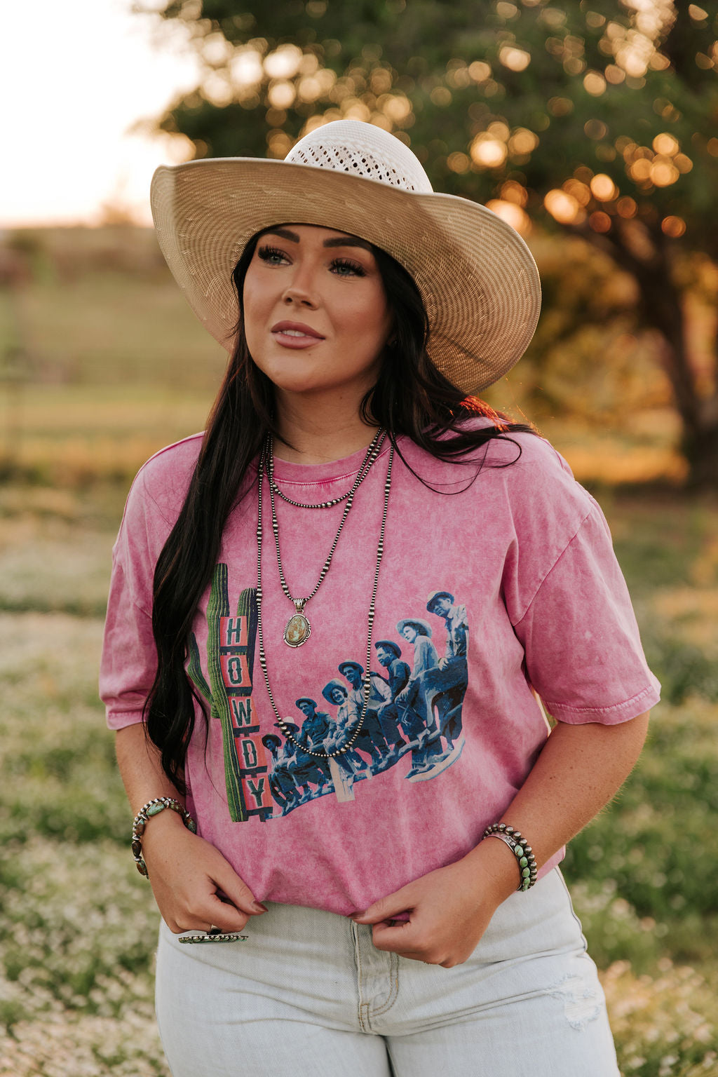 VR310 HOWDY FENCE LINE TEE
