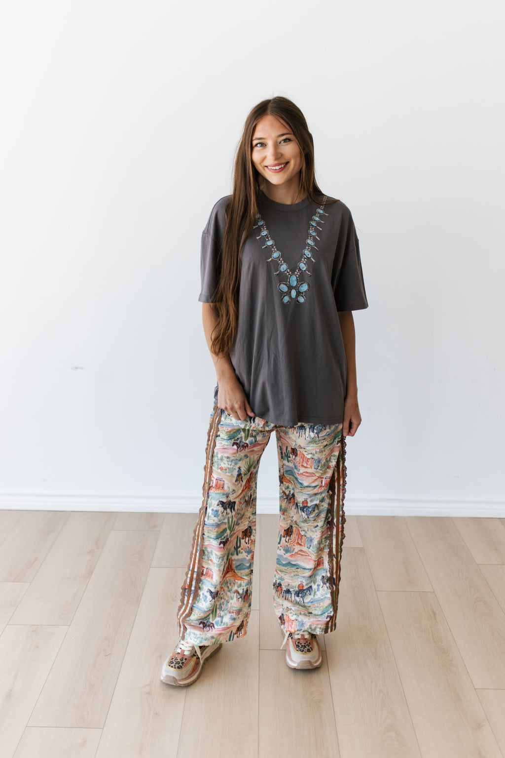 VR2 CHARCOAL SQUASH TEE   (7 PIECE WOMEN)