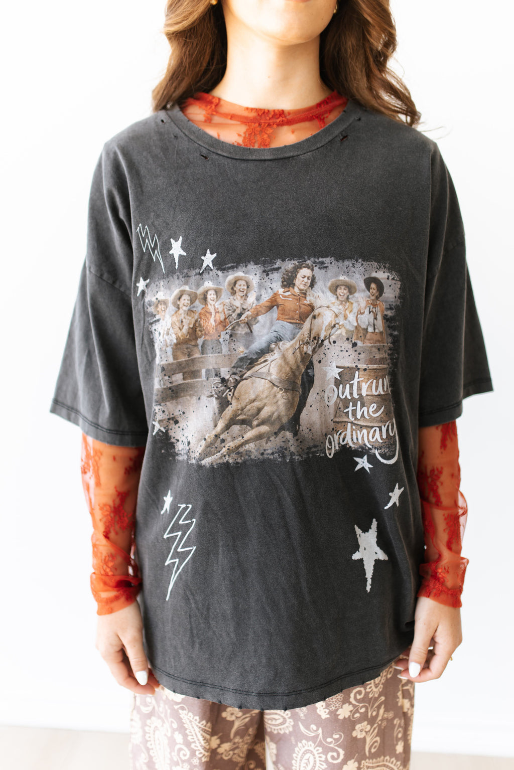 VR5 "OUTRUN THE ORIDINARY" VINTAGE BLACK WASH TEE(7 PIECES)