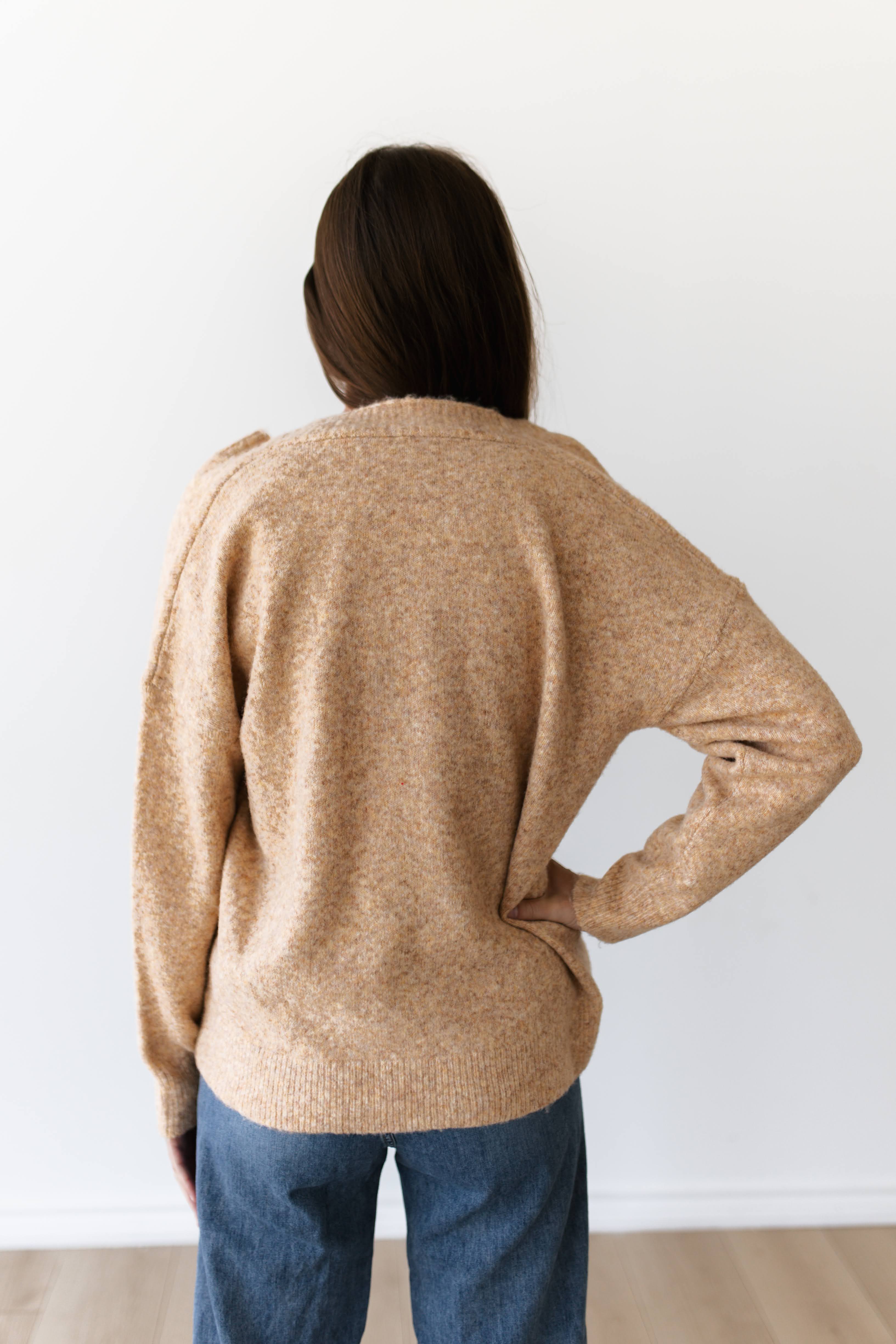 VR8479 TAN CARDI WITH BROWN STITCH STARS (7 PIECE)