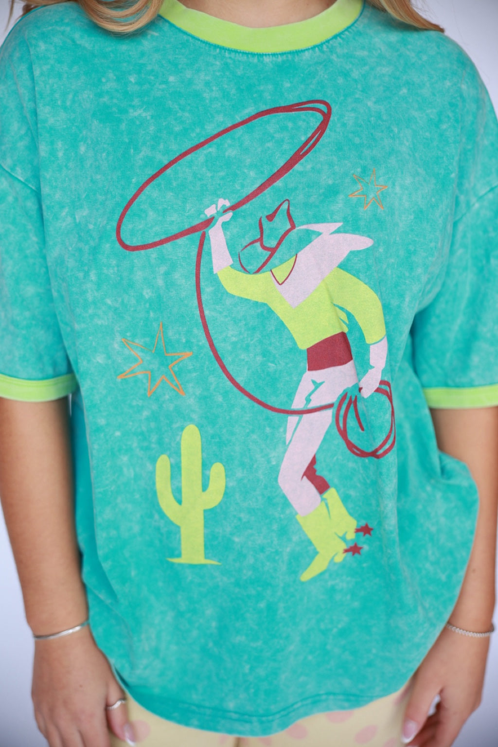 VR1_TURQ LIME ROPING COWBOY STAR_RINGER GRAPHIC TEE ( 7 PIECE)