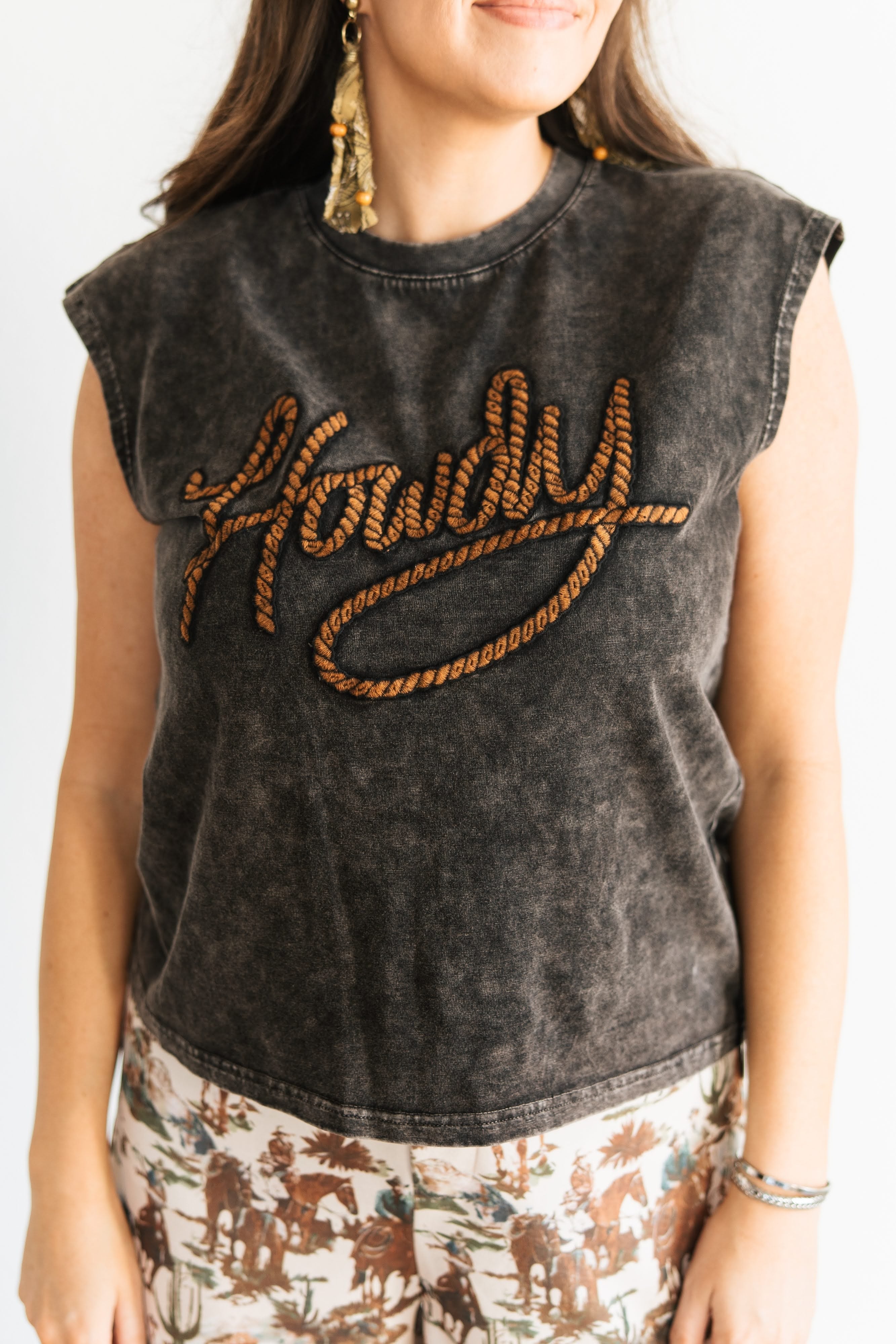 VR3 HOWDY VINTAGE BLACK TANK  (OPEN)